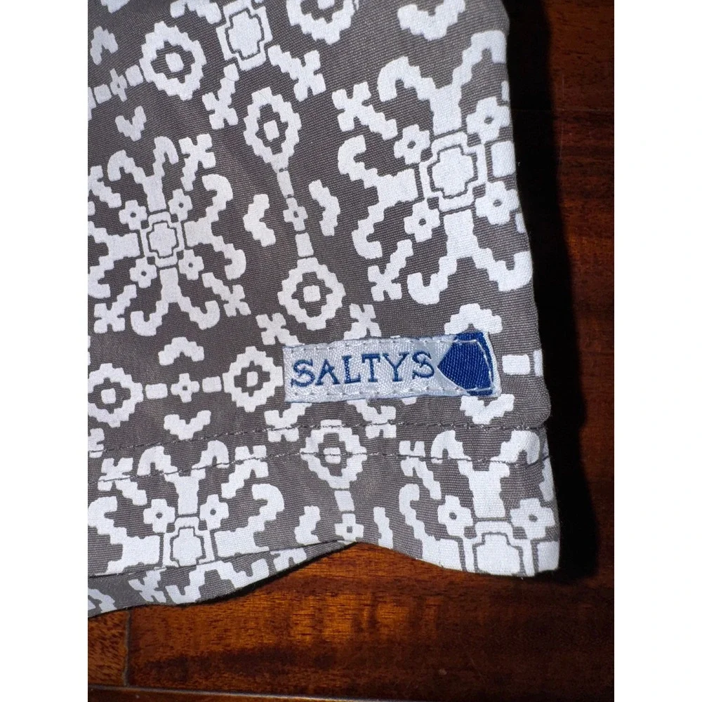 Salty's Mens Board Shorts Size‎ 32 Gray White Geometric Print Pockets